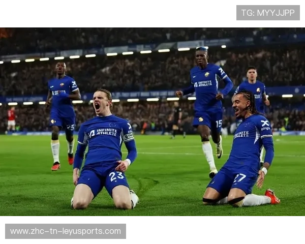 切尔西通过连续倒脚撕开空间，帕尔默搓射被干扰