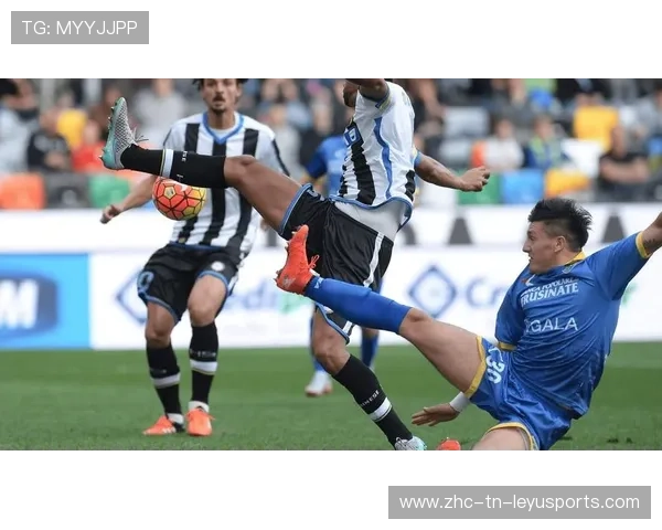 埃弗顿多米尼克连续对抗中保持强硬冲击力