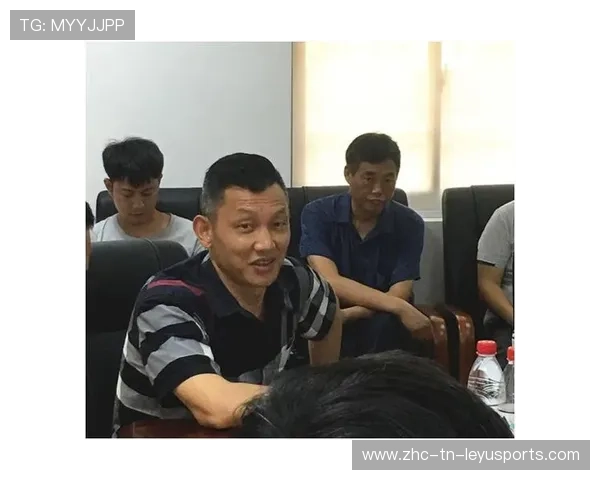 球员参与市政体育发展座谈为城市体育建设献计献策