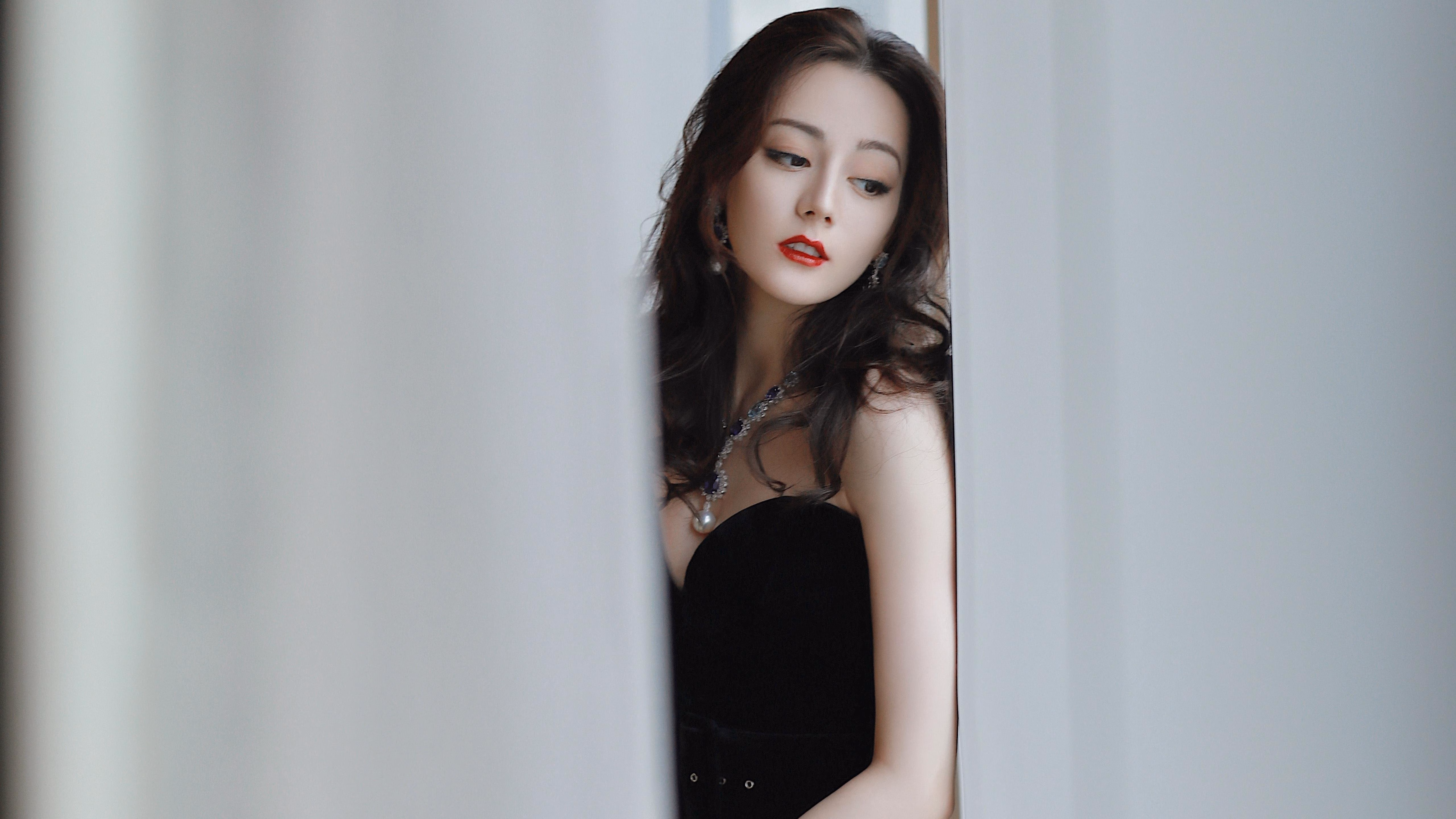 乔纳·隆戈:从世界杯舞台到全球橄榄球的巨星,乔纳坦 个人资料生日